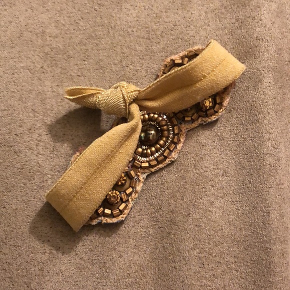 Jeweled hair tie - Picture 4 of 7